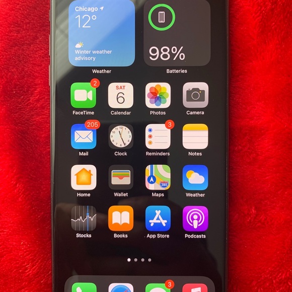 iPhone XS Max - Picture 3 of 6